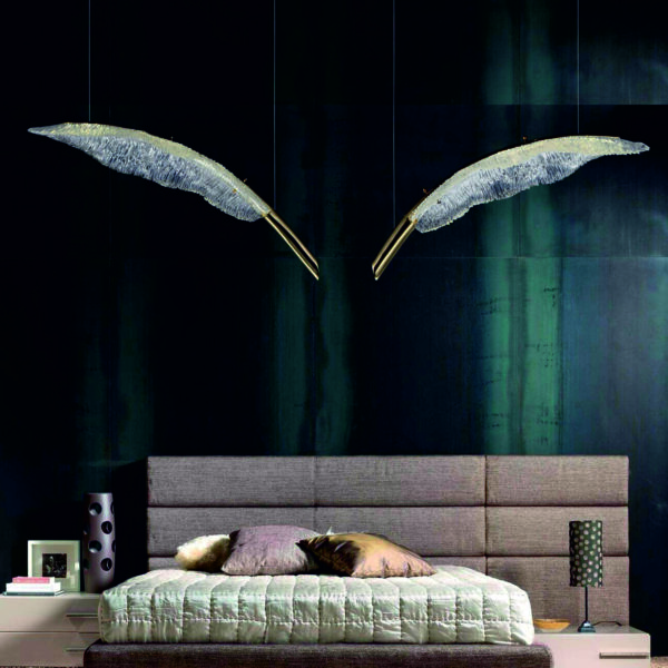 Floating Leaf Pendant Light 1